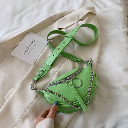 Bolsa tipo pochete com correntes - Boutique da Beleza