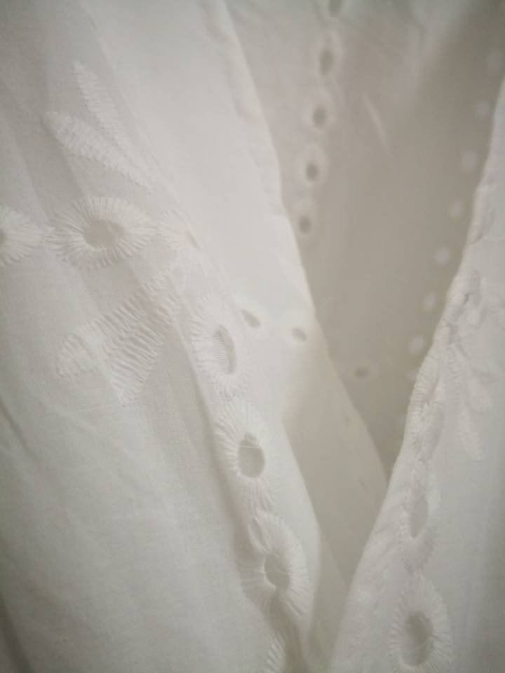 Vestido Laise Branco Babados - Boutique da Beleza